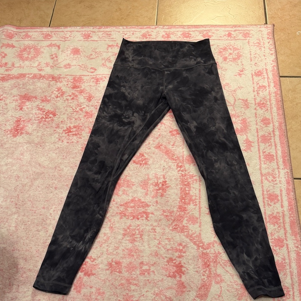 Lululemon Align Black Tie-Dye Leggings. NO PILING!